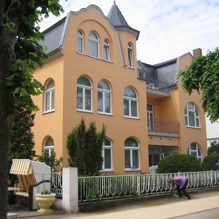 Hotel Villa Strandrose Херингсдорф Екстериор снимка