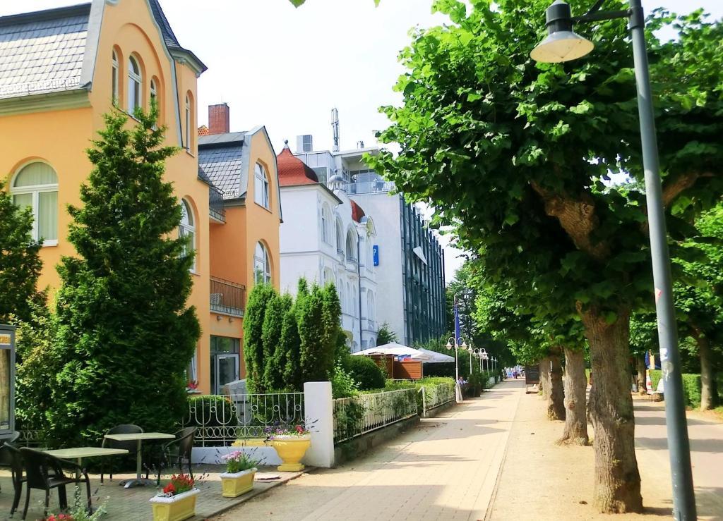 Hotel Villa Strandrose Херингсдорф Екстериор снимка