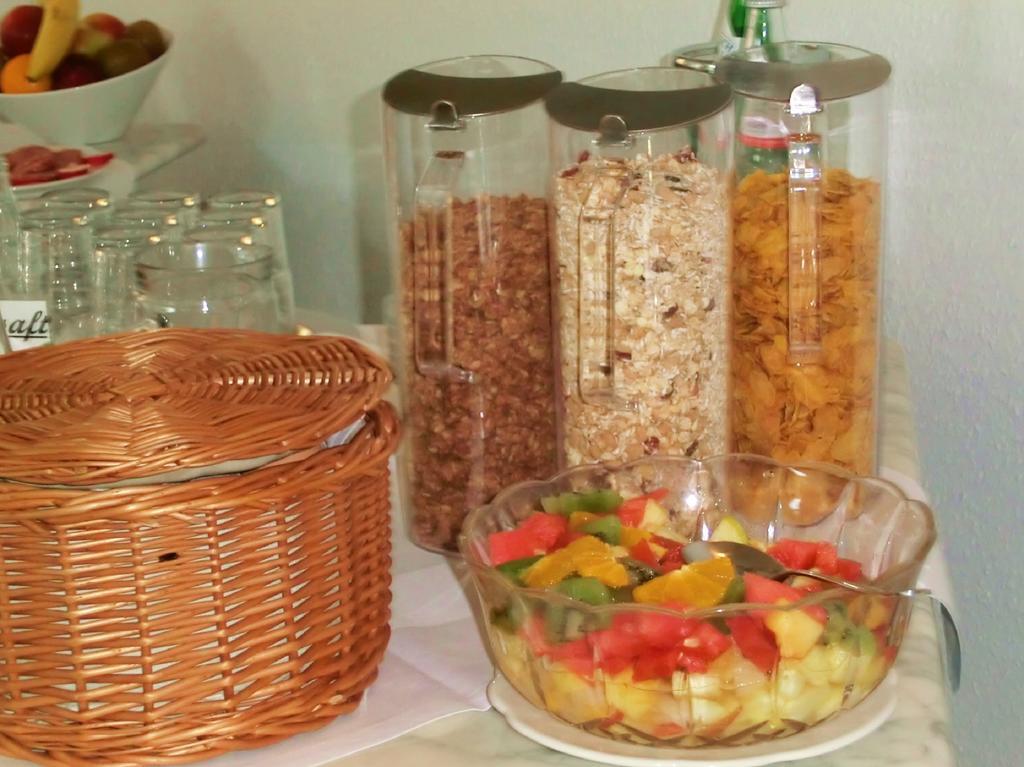 Hotel Villa Strandrose Херингсдорф Екстериор снимка