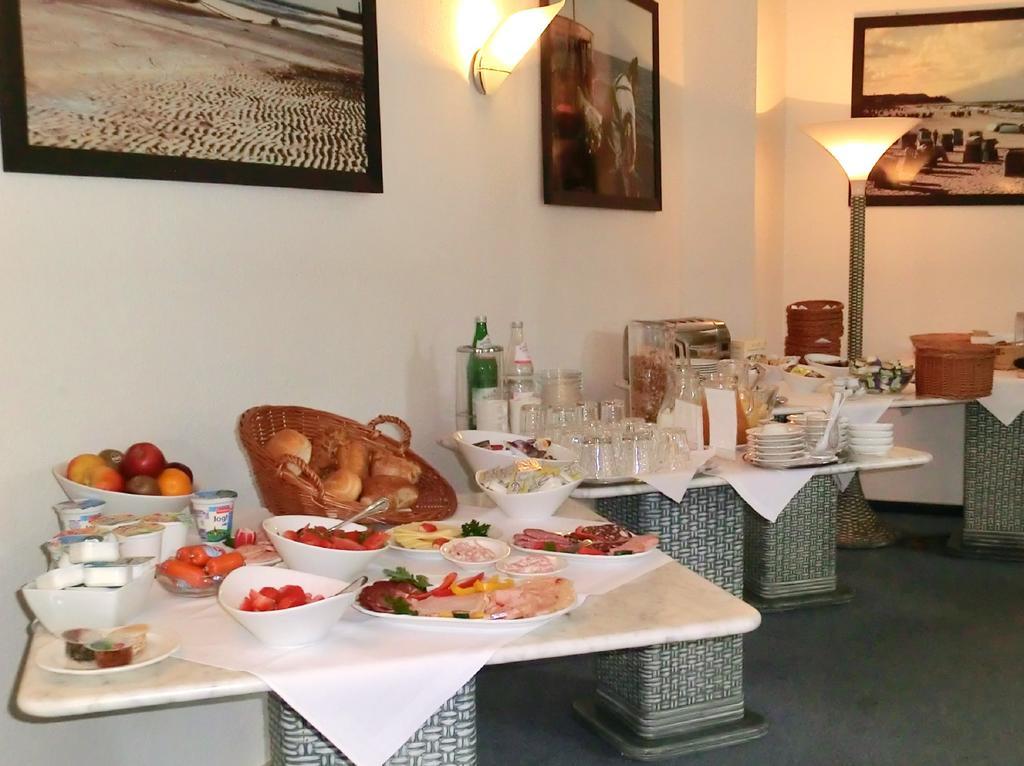 Hotel Villa Strandrose Херингсдорф Екстериор снимка